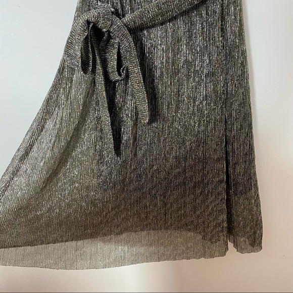 DEX Shimmer Cocktail Dress - Picture 5 of 7